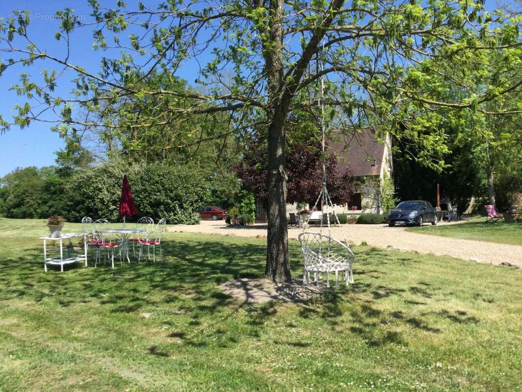 Maison à LE CHATELET