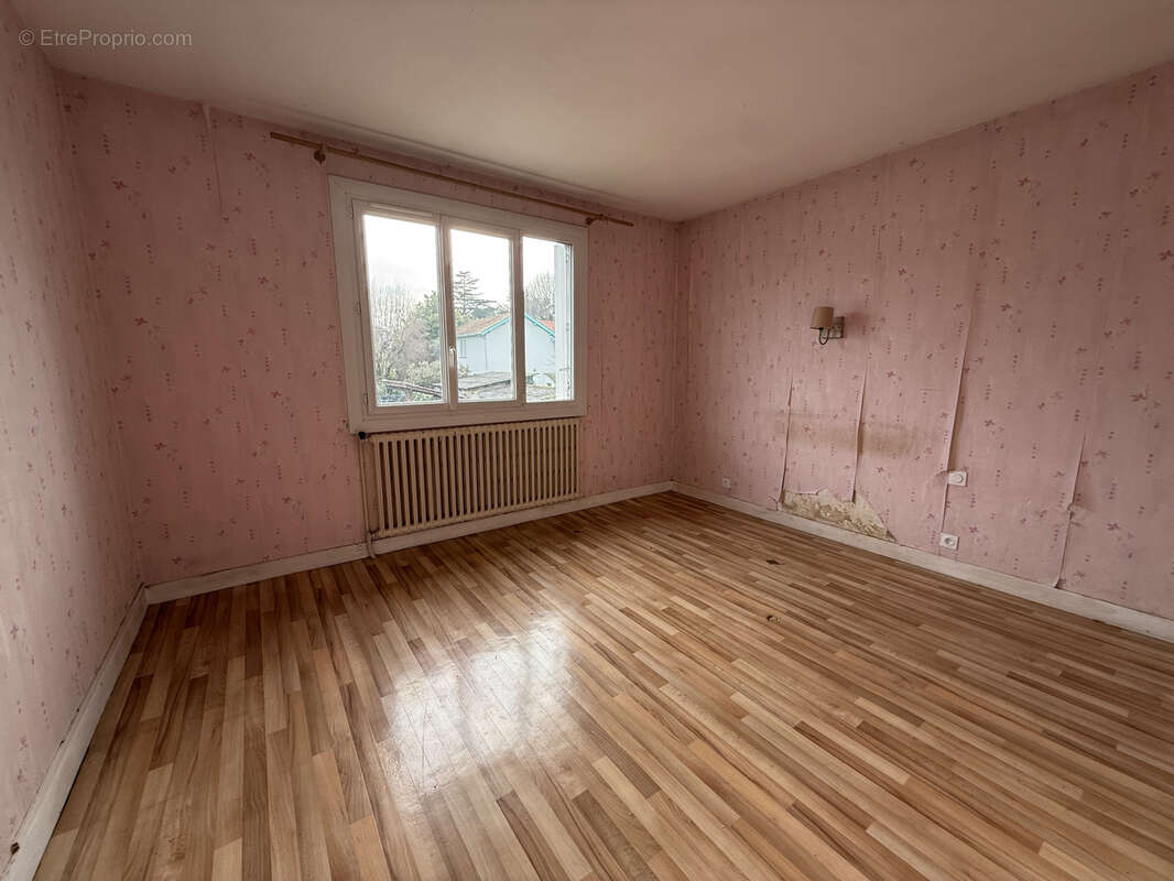 Autre à VILLENEUVE-SUR-LOT