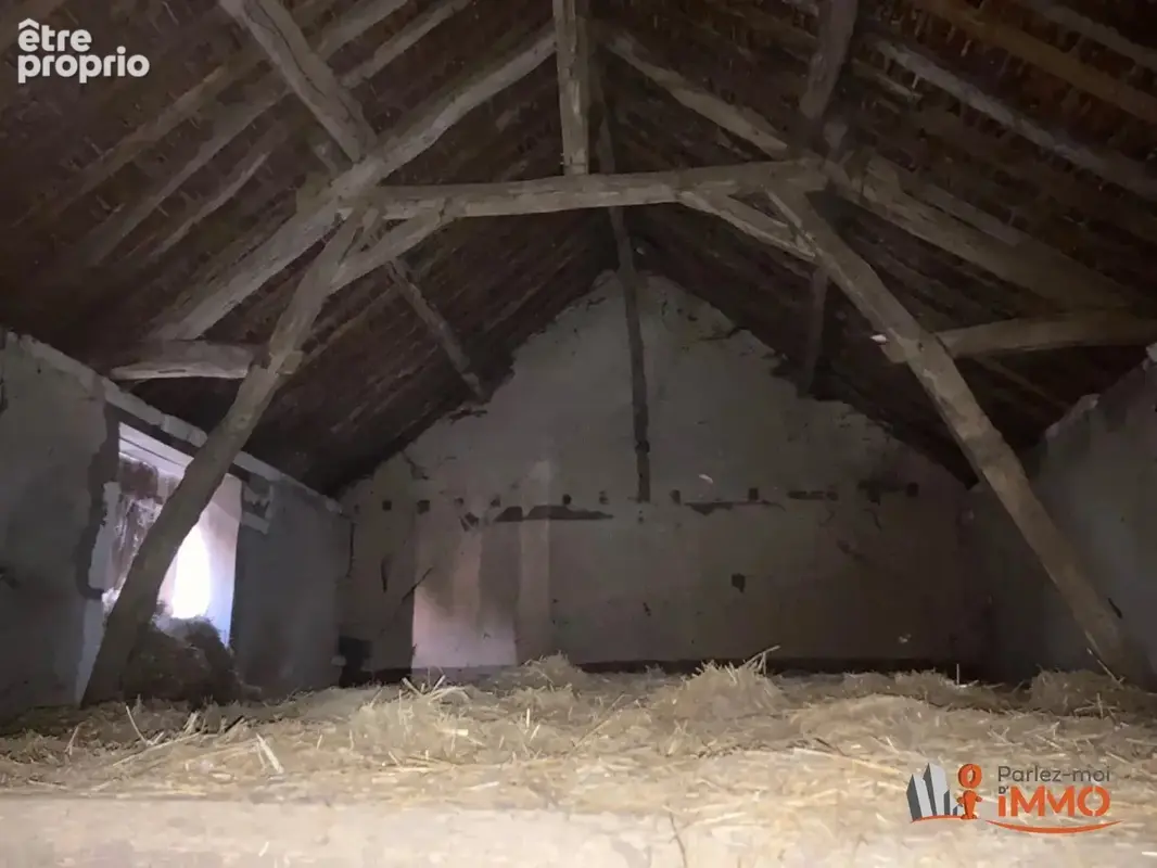 Ancienne ferme avec dépendances attenantes - photo 23