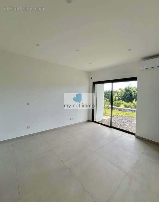 Maison à SAINT-FRANCOIS