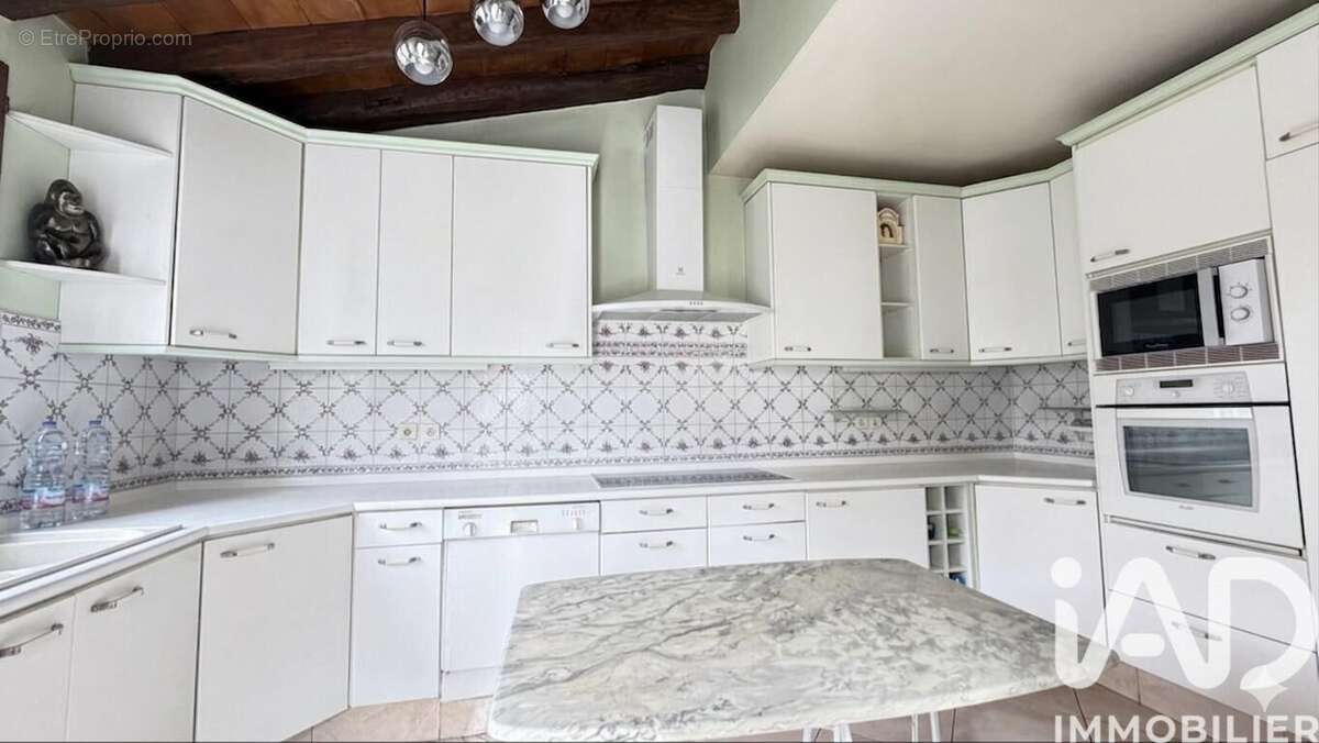 Photo 3 - Maison à SARTROUVILLE