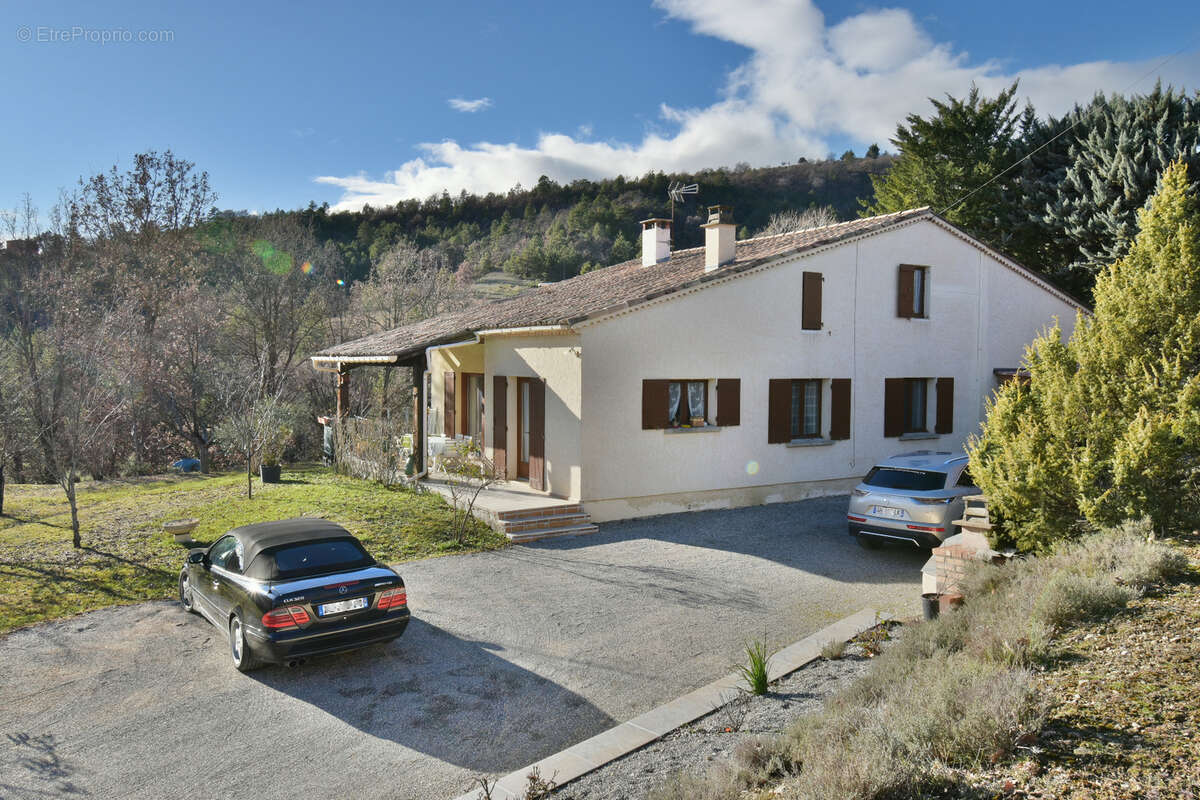 Dpt Alpes de Haute Provence (04), VILLA BIO-CLIMATIQUE en VIAGER occupé à AIGLUN 04510 - photo 2