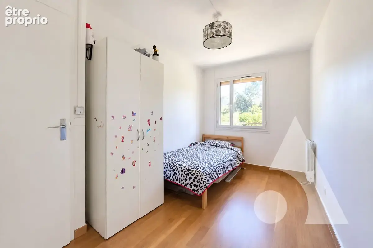Appartement F4 en duplex descendant avec JARDIN. - photo 10