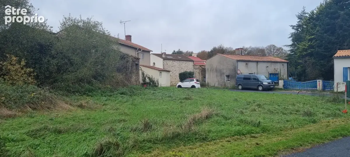 'Parcelle à bâtir au cœur de Landeronde, calme, exposée Sud et prête à accueillir votre future maison.' - photo 2