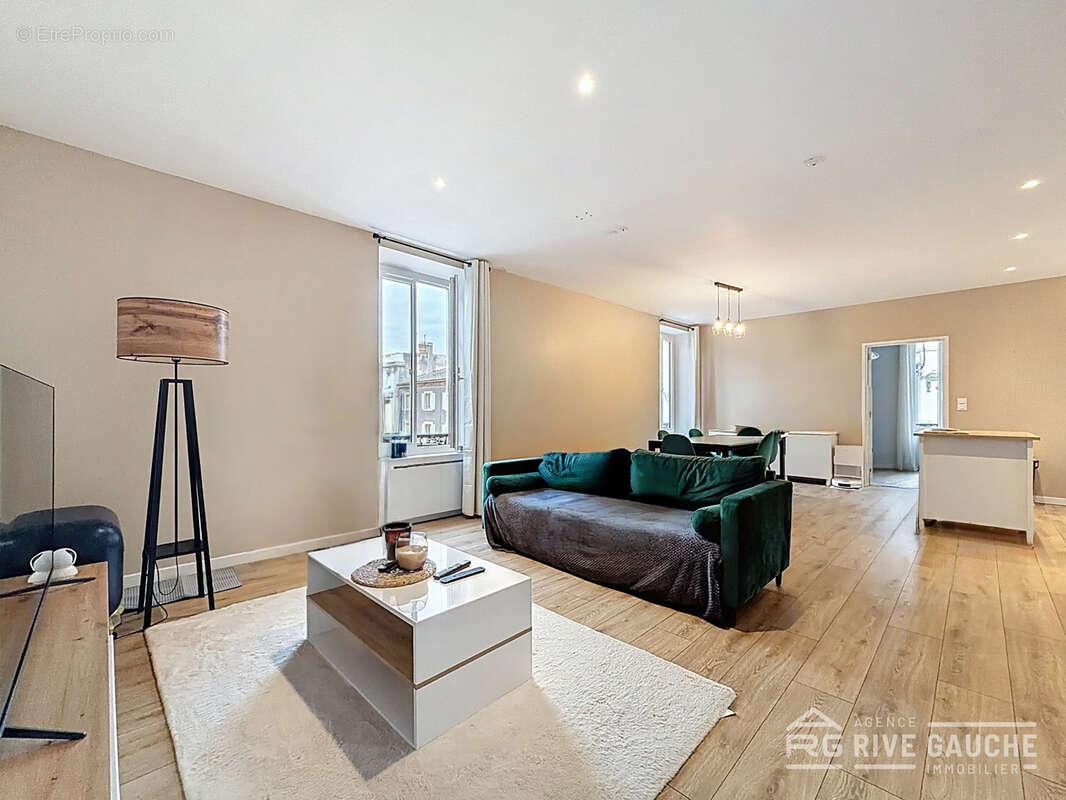 Appartement à TOURNON-SUR-RHONE