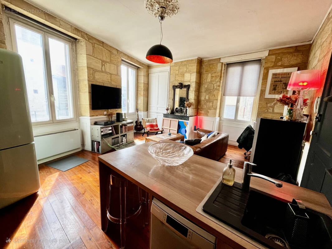 Appartement à BORDEAUX