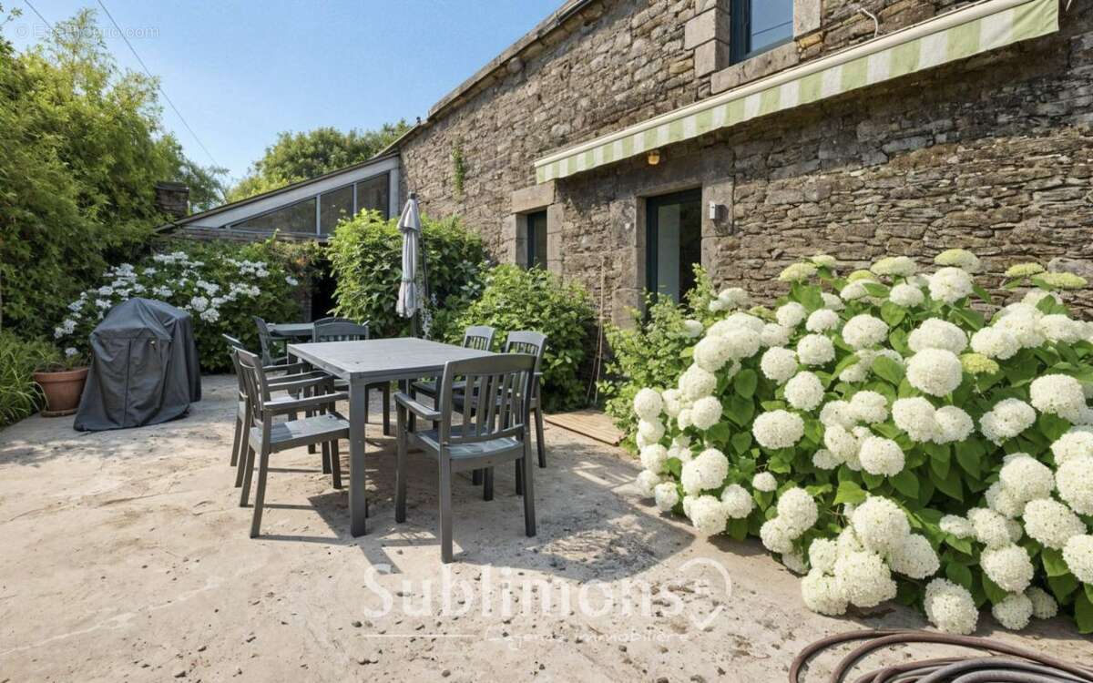 Maison à QUESTEMBERT