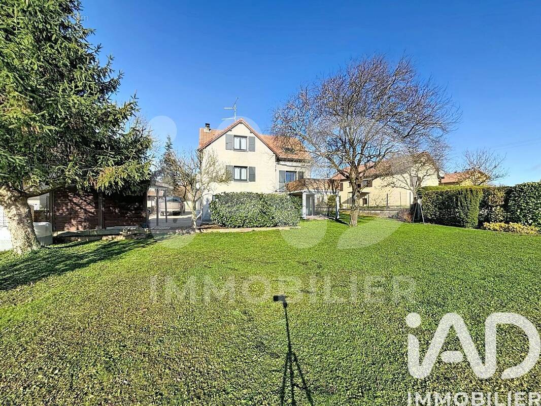 Photo 1 - Maison à VAL-DE-BRIDE