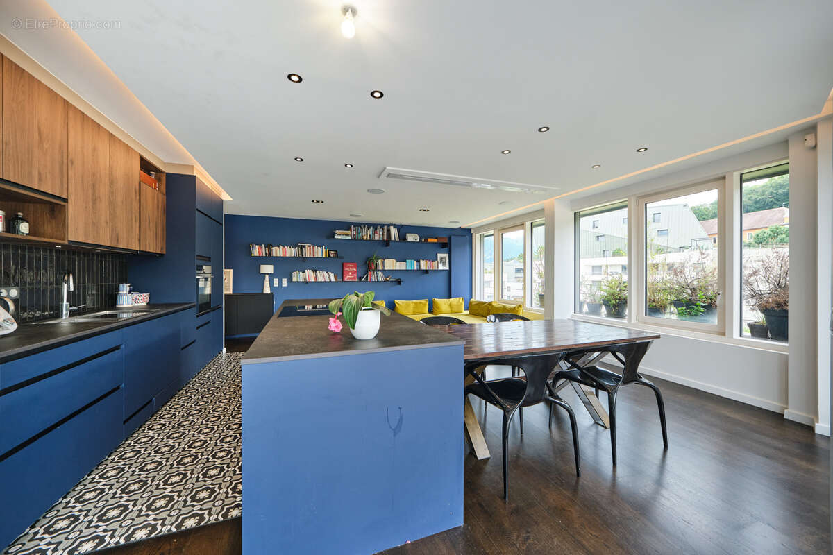 Appartement contemporain avec terrasse panoramique de 270 m2 - photo 5