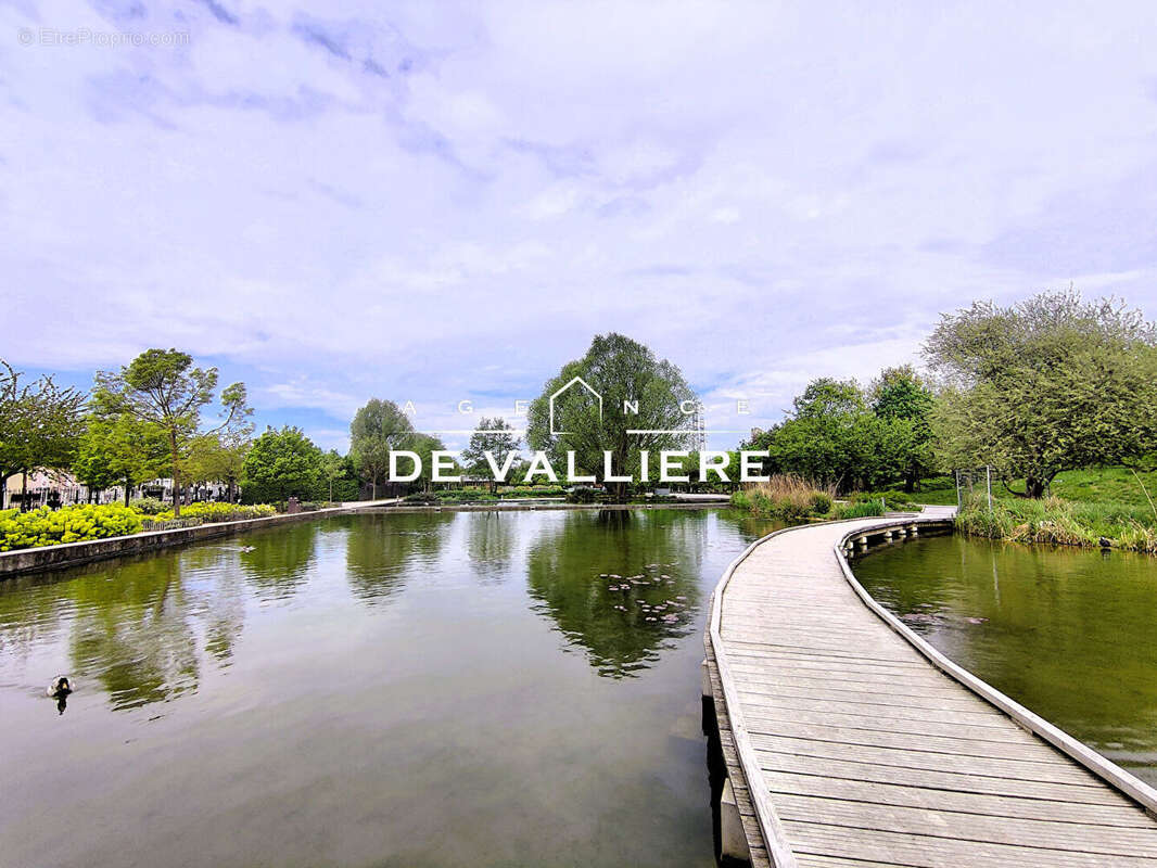 Appartement à NANTERRE