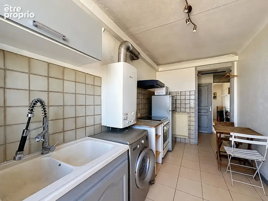 Appartement Nice 2 pièces 41,82 m2 secteur début de riquier limitrophe au port - photo 3