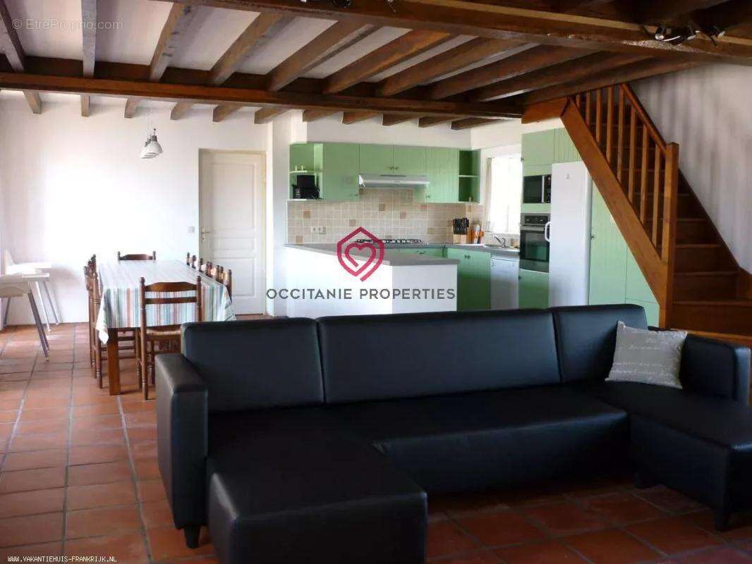 Grande maison familiale avec piscine et belles vues - photo 7