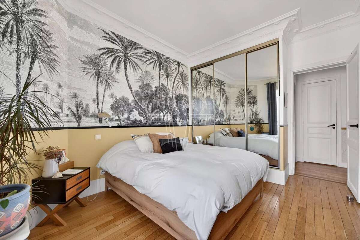 Appartement à LEVALLOIS-PERRET