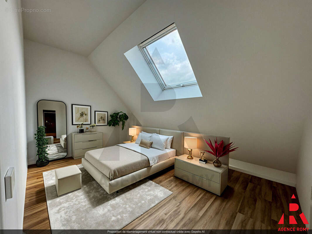Appartement à SAINT-CYR-L'ECOLE