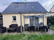 Maison à SAINT-CLEMENT-DE-LA-PLACE