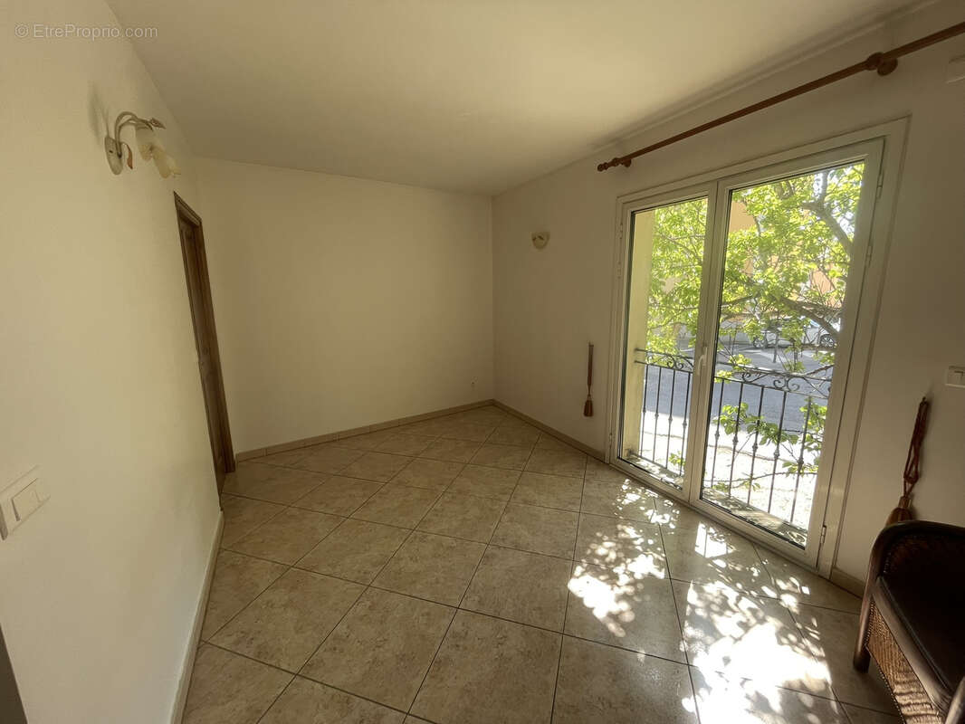 Appartement à CABRIES