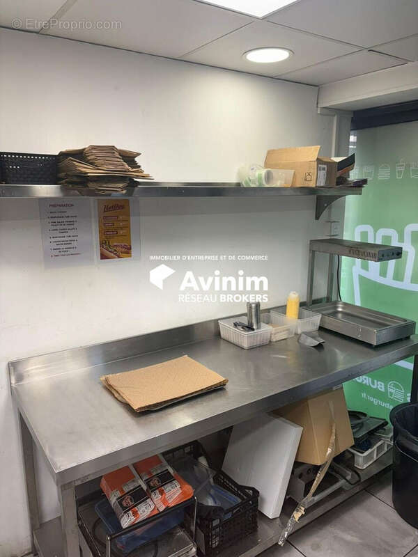 Commerce 40 m² à Les Pennes-Mirabeau  - photo 4