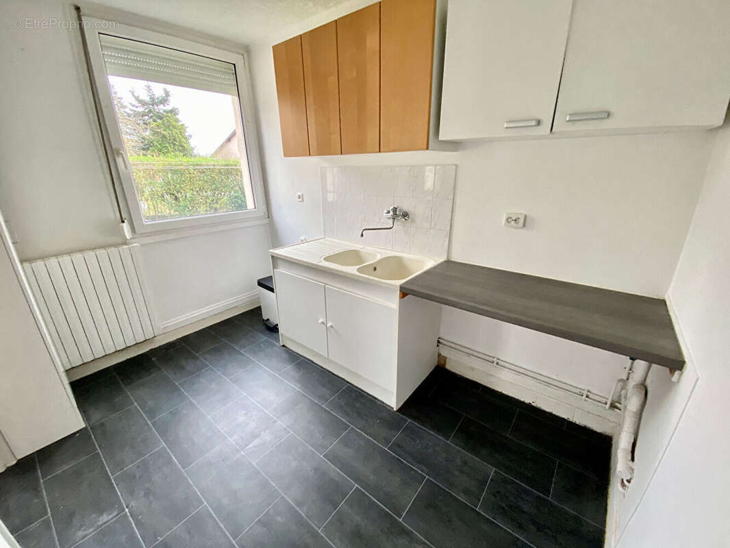 Appartement à NEUNKIRCHEN-LES-BOUZONVILLE