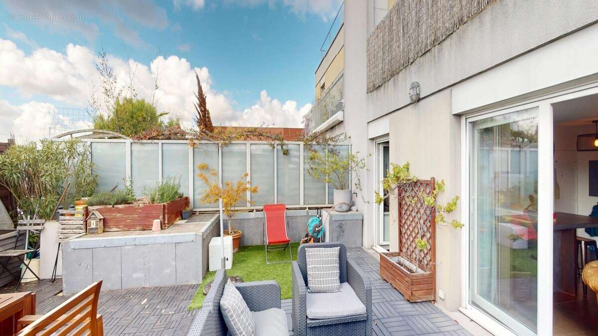 Appartement à SAINT-DENIS