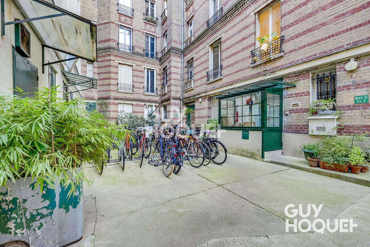 Appartement à PARIS-20E