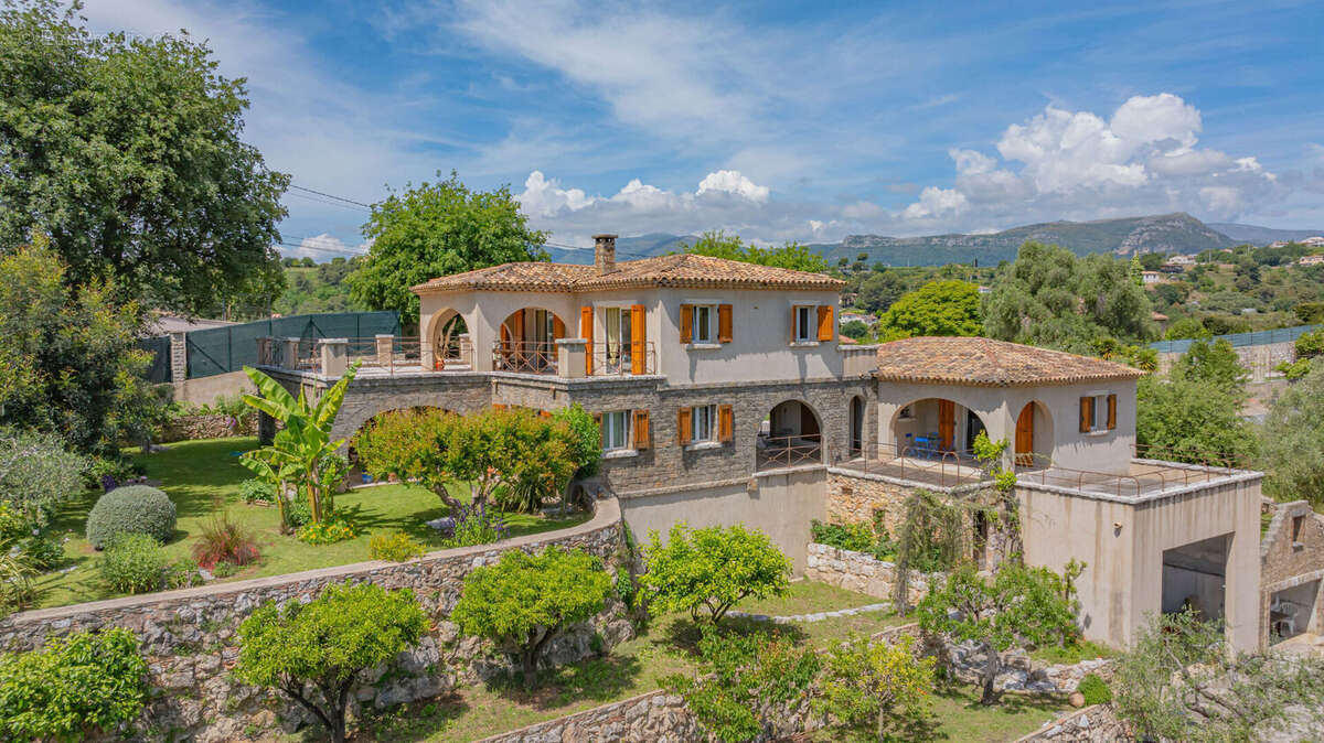 Appartement à LA GAUDE