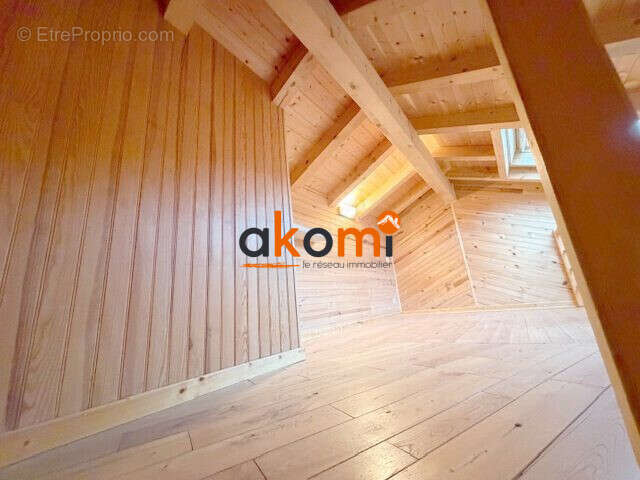 Appartement à SERRAVAL
