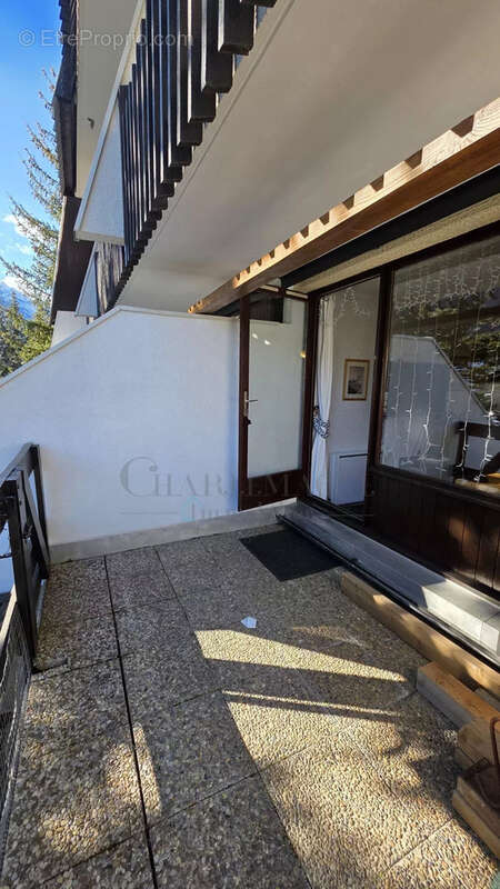 Appartement à SAINT-CHAFFREY