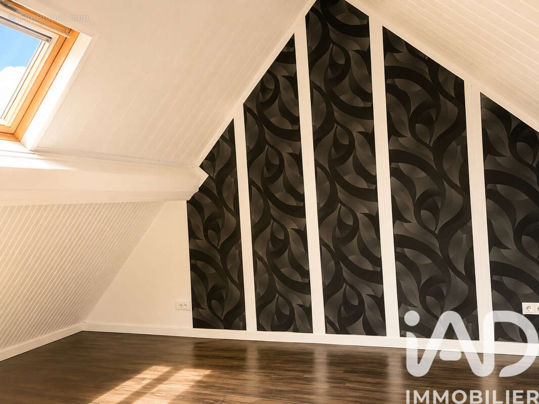 Photo 7 - Appartement à L'ISLE-ADAM