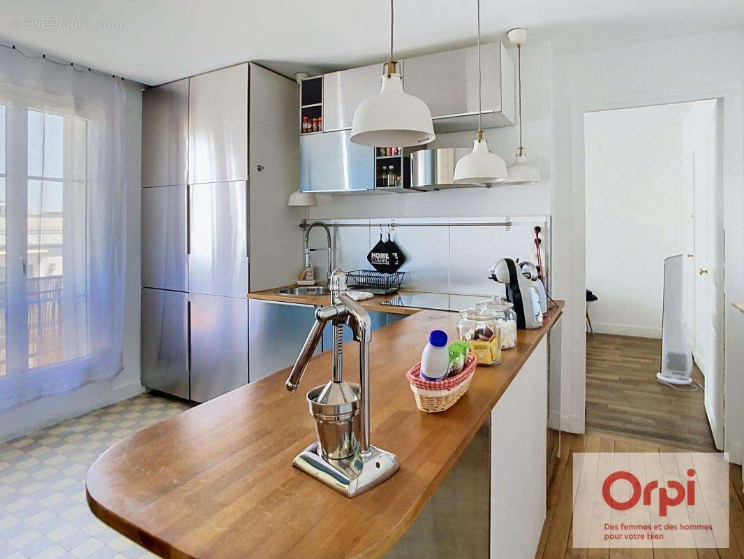 Appartement à ISSY-LES-MOULINEAUX