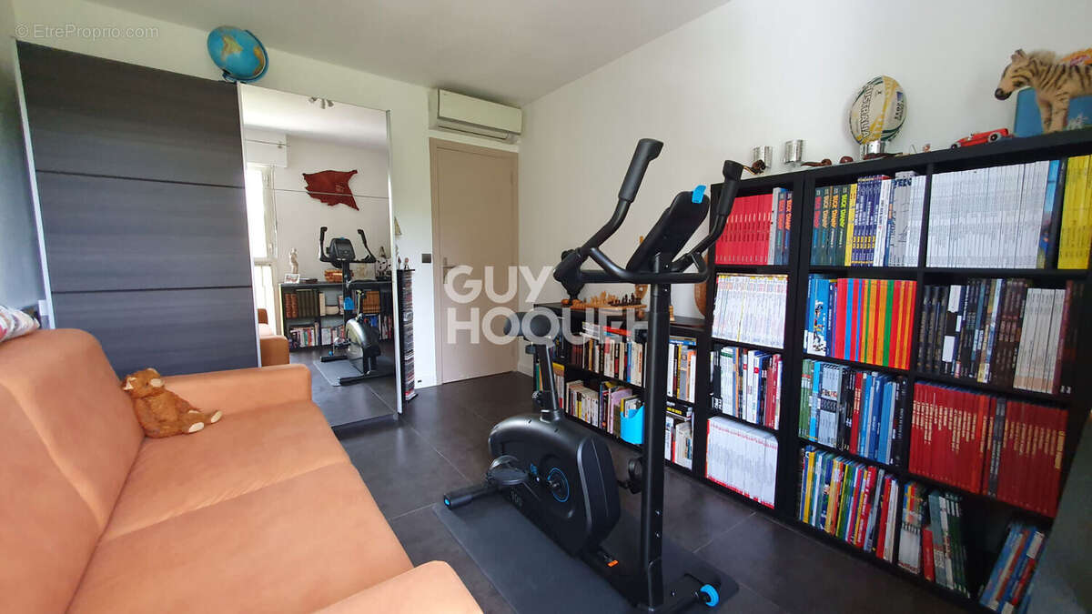 Appartement à MANDELIEU-LA-NAPOULE