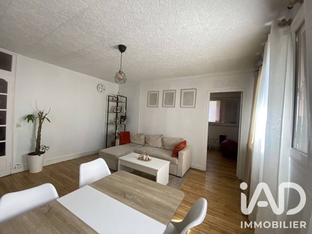 Photo 1 - Appartement à NEUILLY-SUR-MARNE