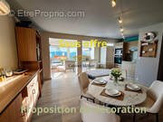 Maison à VIC-LA-GARDIOLE