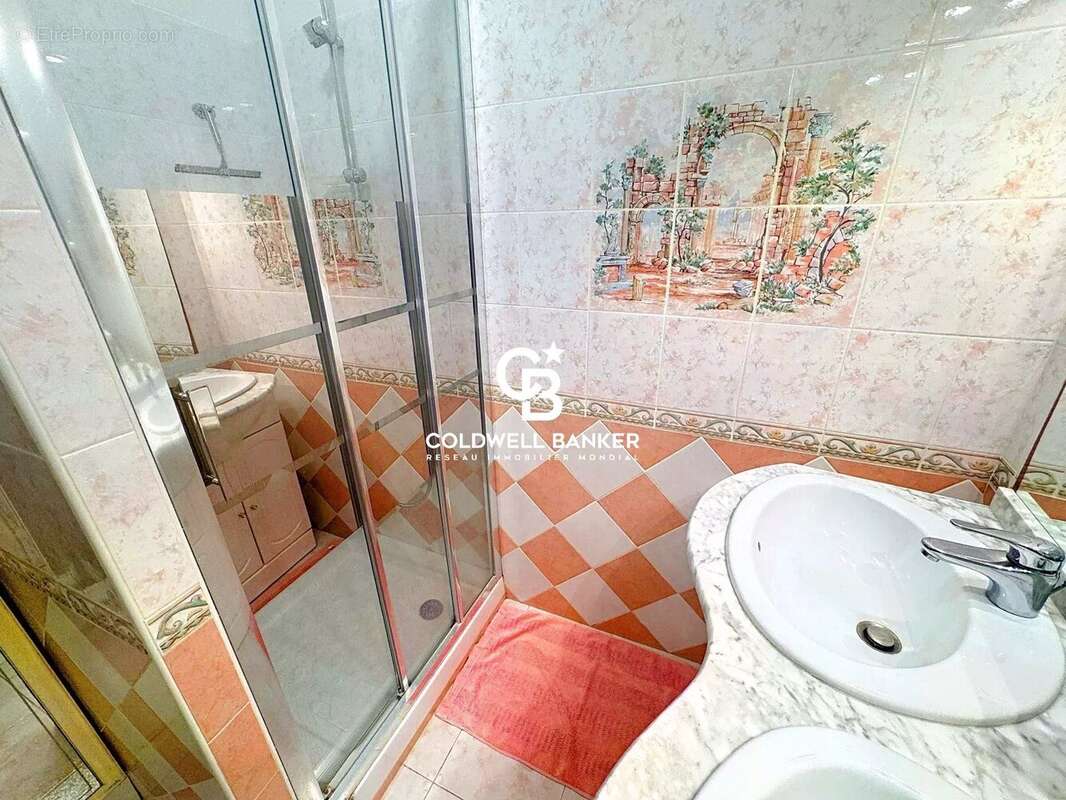 Maison à LES ISSAMBRES