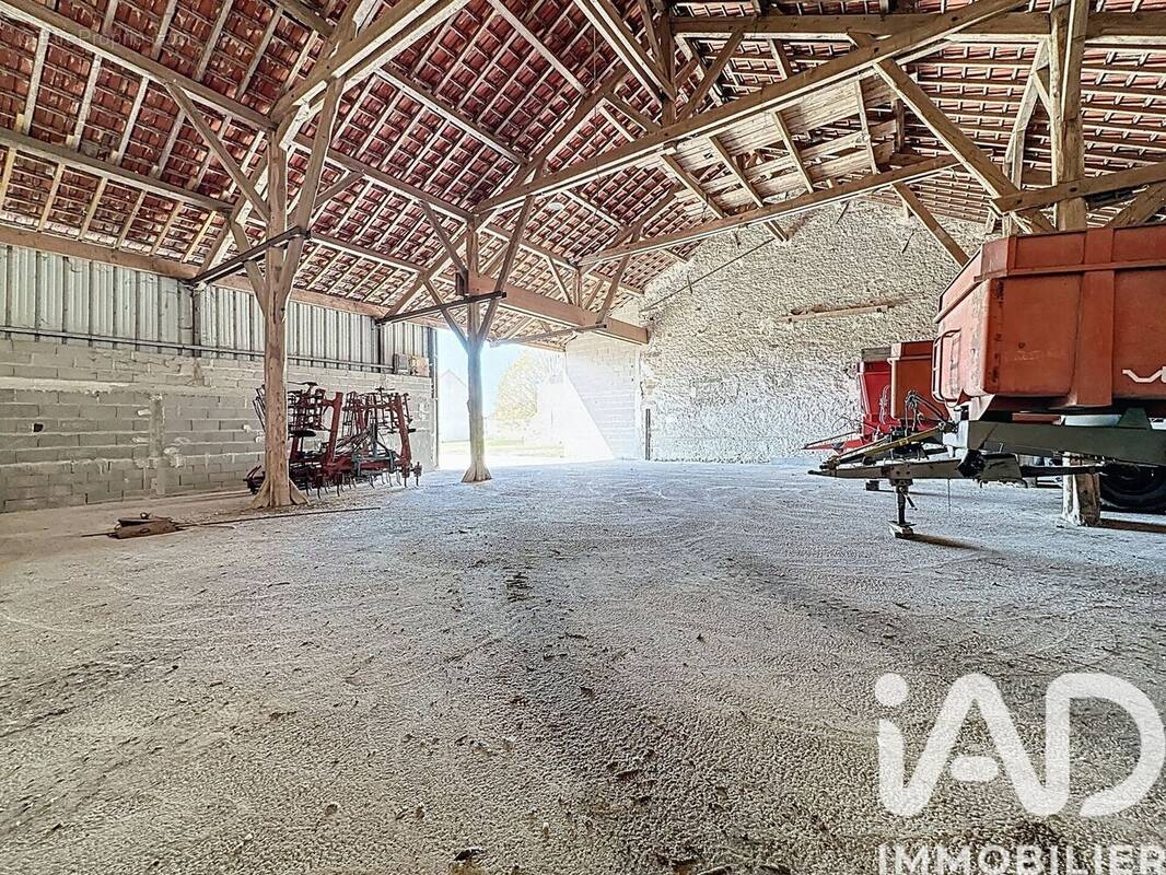 Photo 1 - Maison à LA CHAPELLE-RABLAIS