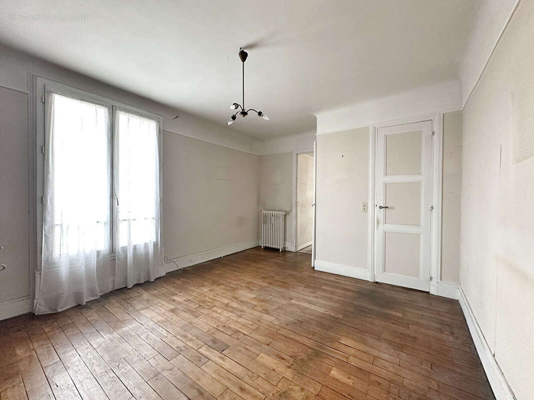 Appartement à CLICHY