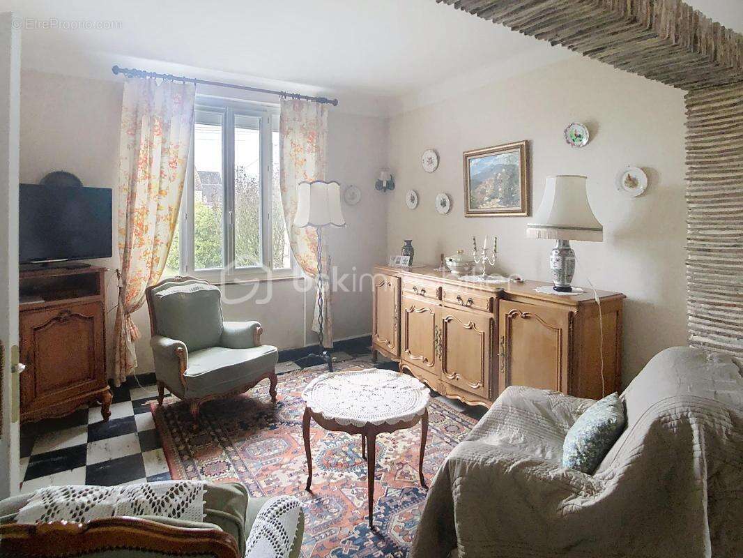 Maison à GONDREVILLE