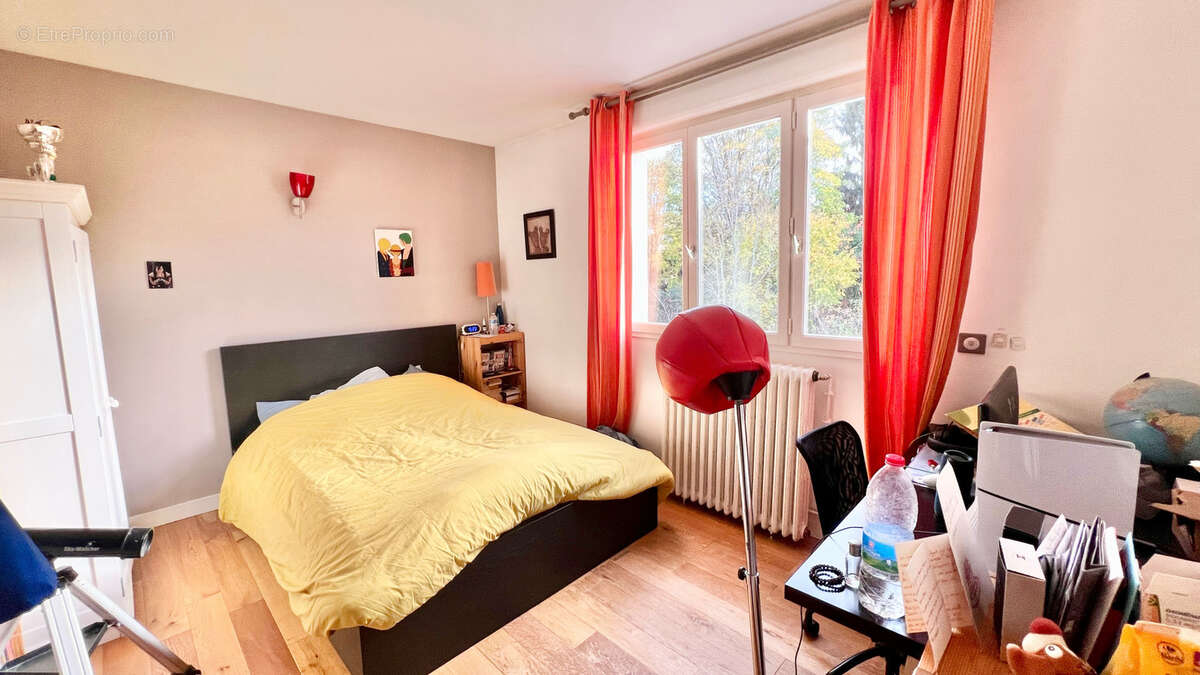 Maison à RUEIL-MALMAISON