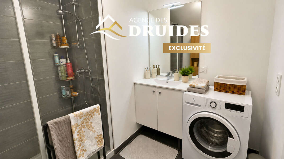 Exclusivité Agence des Druides - Carnac entre bourg et plage, Superbe Appartement 3 pièces clefs en main, terrasse spacieuse, pl - photo 5