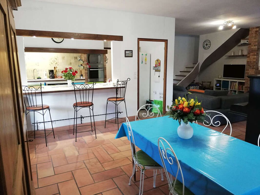 Maison à BAGNOLS-SUR-CEZE