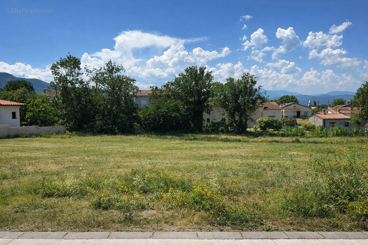 Terrain à MAUREILLAS-LAS-ILLAS