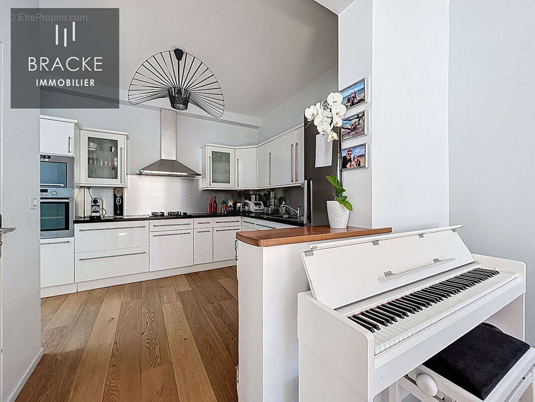 Maison à COURBEVOIE