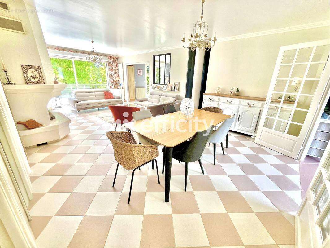 Maison à JONCHERY-SUR-VESLE