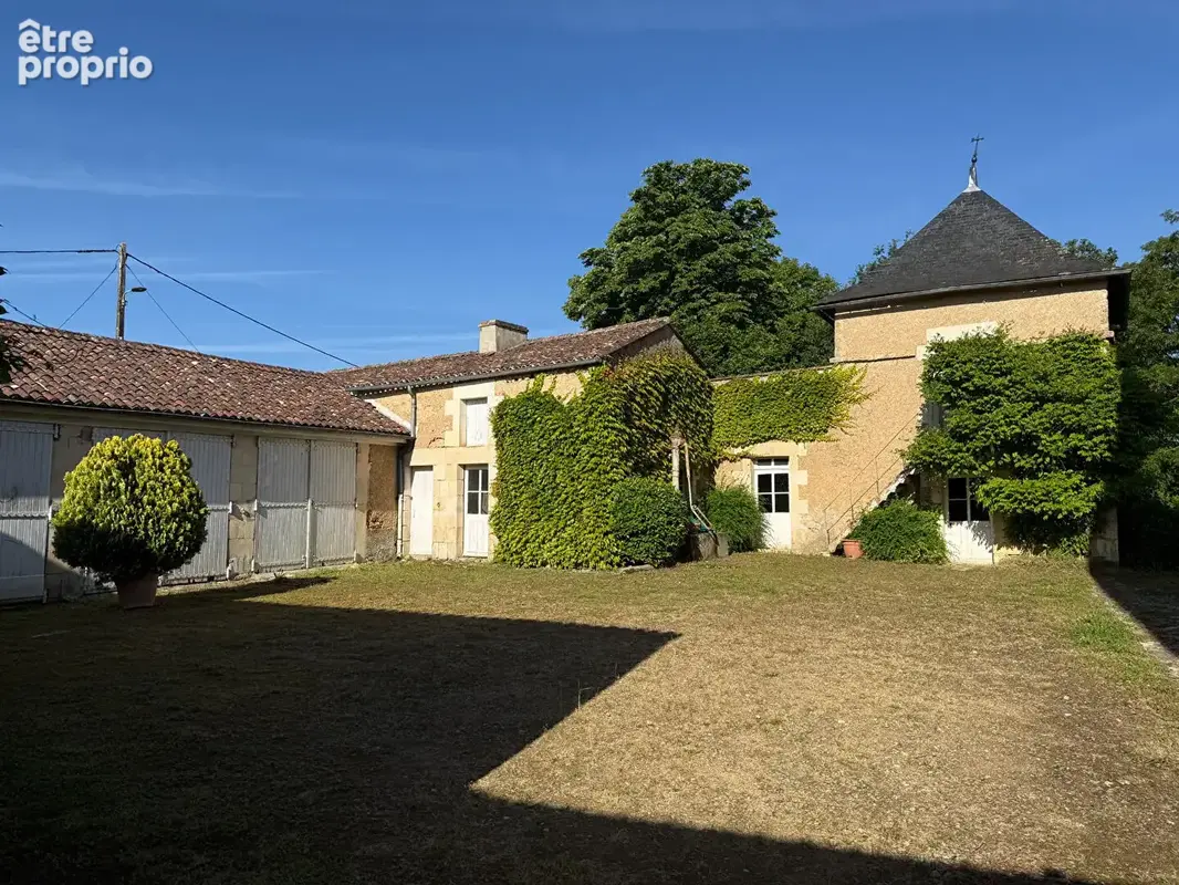 La demeure - la villedieu du clain - photo 3
