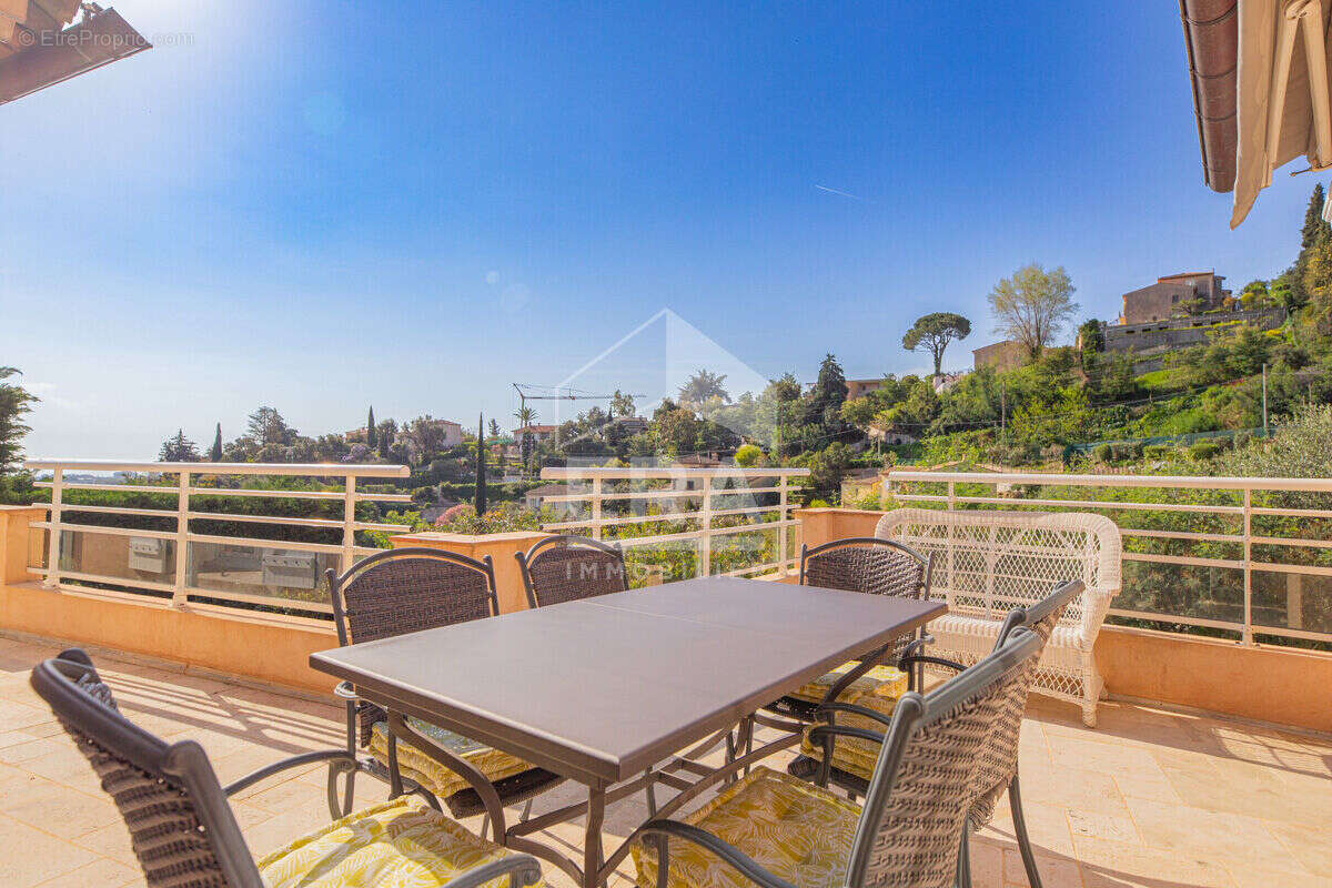 Maison à MANDELIEU-LA-NAPOULE