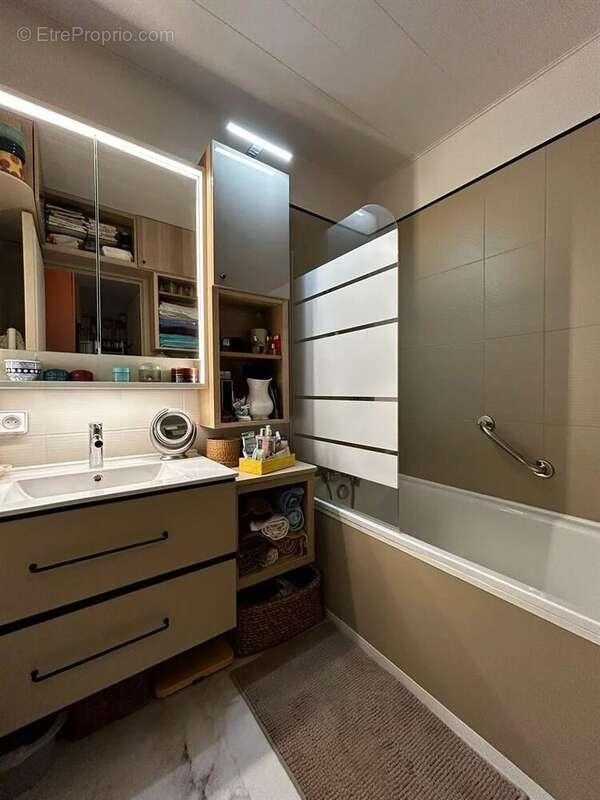 Appartement 92 m² à Paris-19e  - photo 12