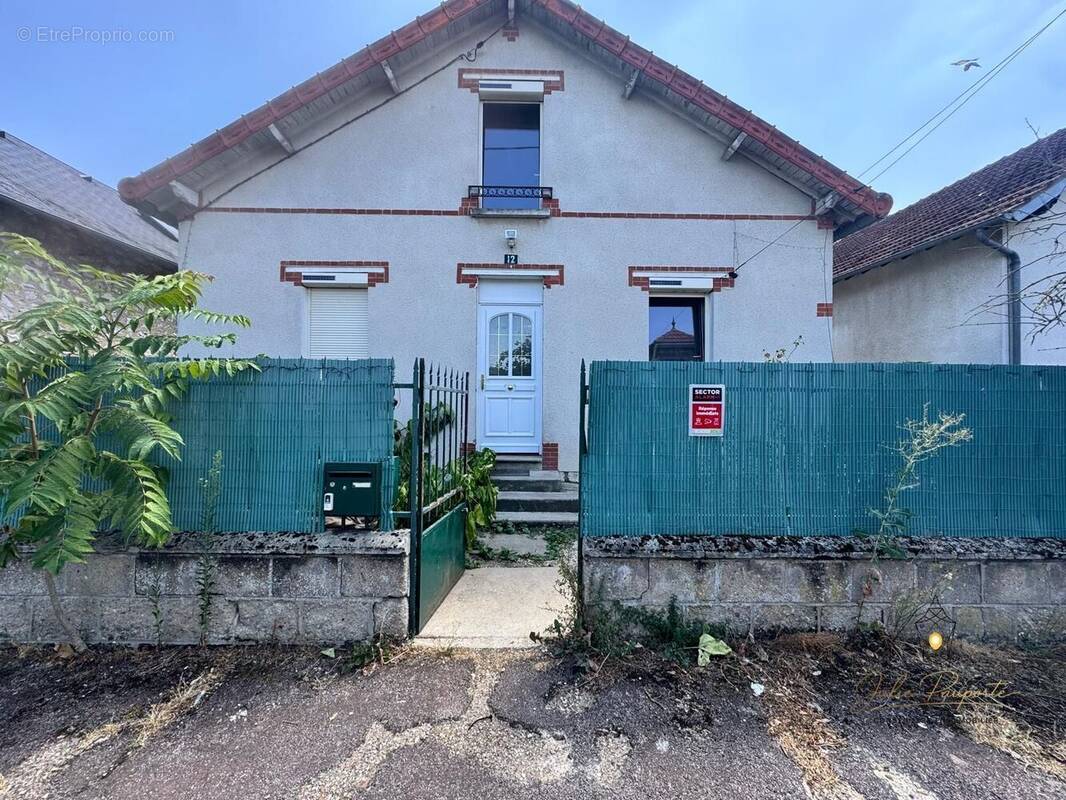 Maison 93 m² à Chalette-Sur-Loing  - photo 1