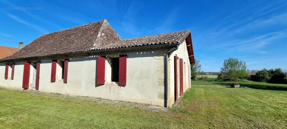 Maison à LAMONZIE-SAINT-MARTIN