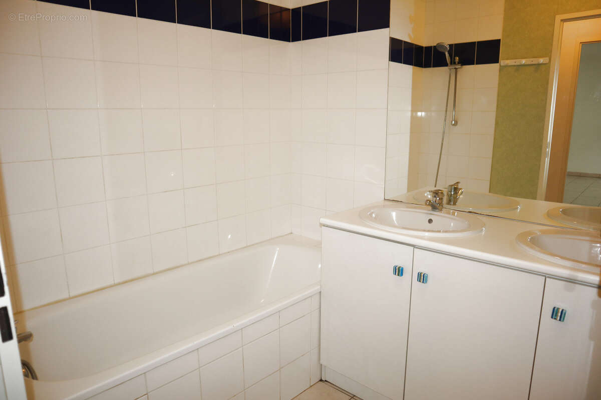 Appartement à BEGLES