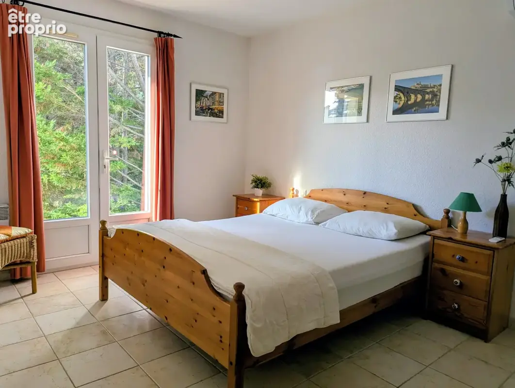 Villa d'architecte avec piscine, magnifiques vues dégagées et grand terrain - photo 10