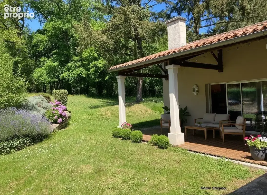 Maison 280 m² à Liguge  - photo 5